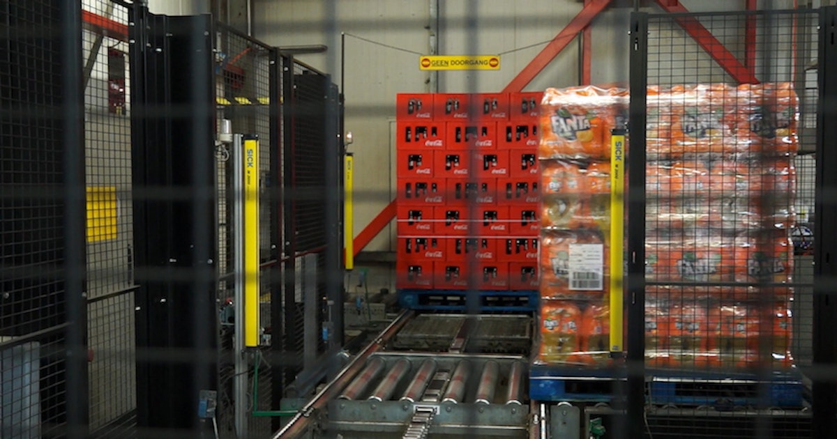 CocaCola breidt distributiecentrum in Wilrijk fors uit  Gondola